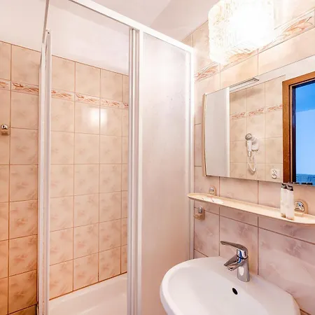 Anna בית הארחה